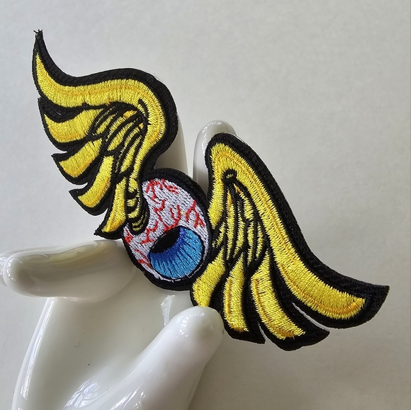 👁 Flying Eyeball Patch - Picture 2 of 4